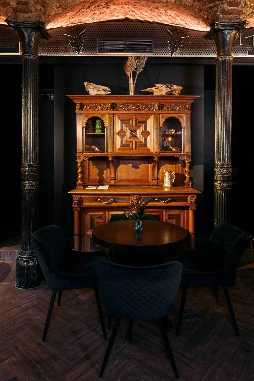 The Twill Bar