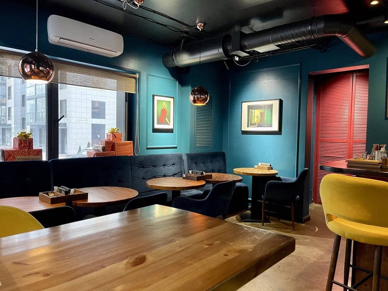 Flat Cafe