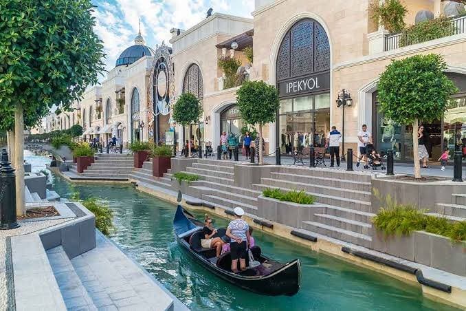 The Land of Legends Shopping Avenue