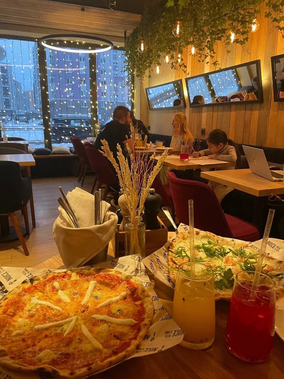 Noce Pizza&Wine