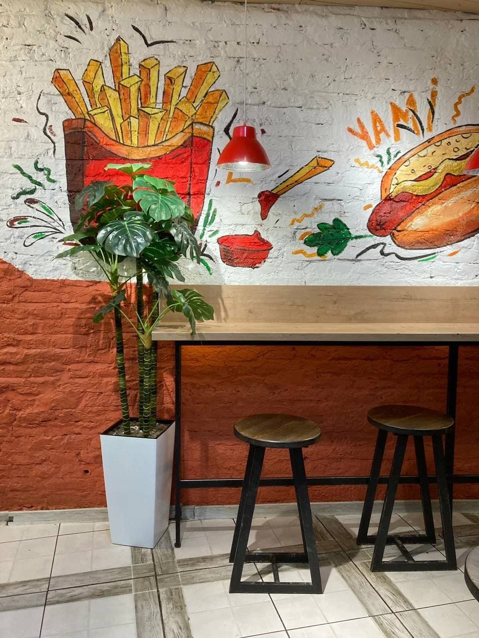Shawarma & falafel