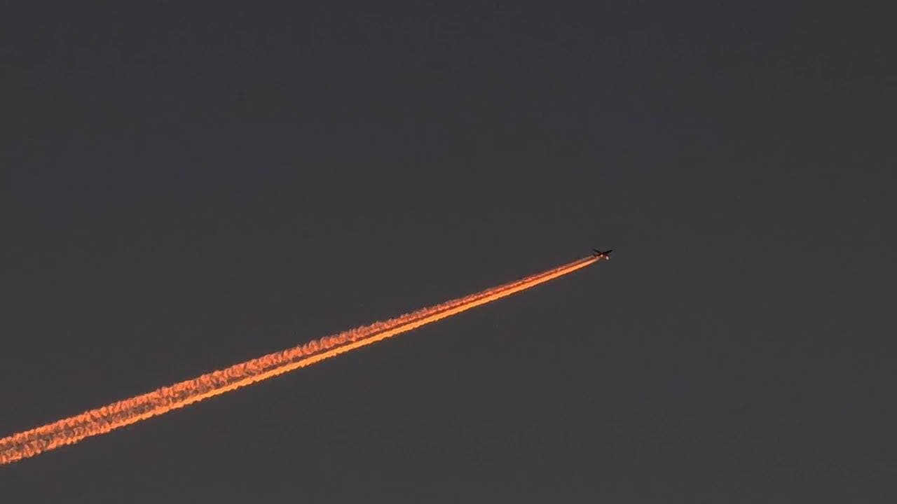 ✈️