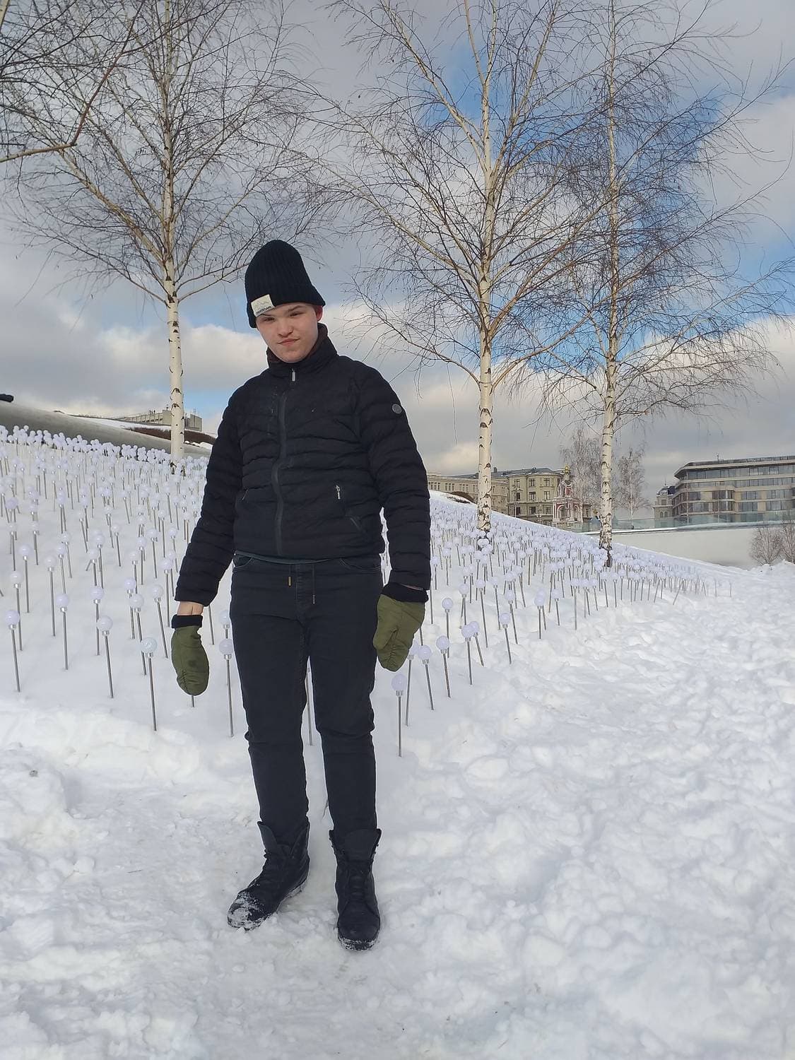 В парке ЗАРЯДЬЕ круглый год -* с ног сшибательно*!☃️ И. С.ТУРГЕНЕВ цитата :                                                         -Чем бы дитя не тешилось; лишь бы не плакало.