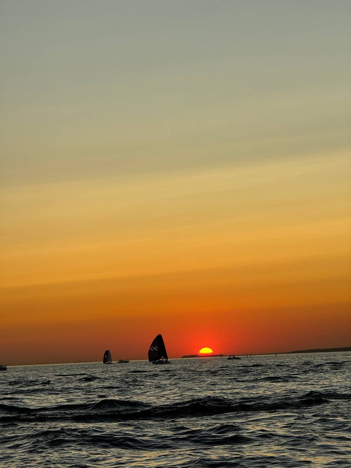 🌅