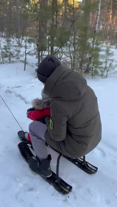 Зимние забавы с @yusko20 😜
Как порадовать ребенка ☺️