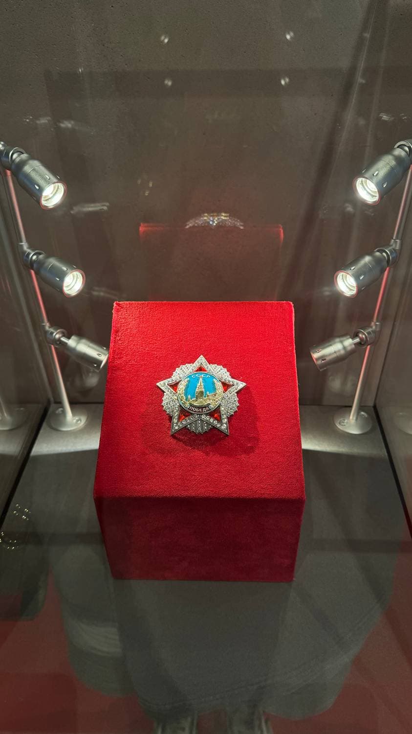 📍 Панорамный ресторан RUSKI в Москва — Сити