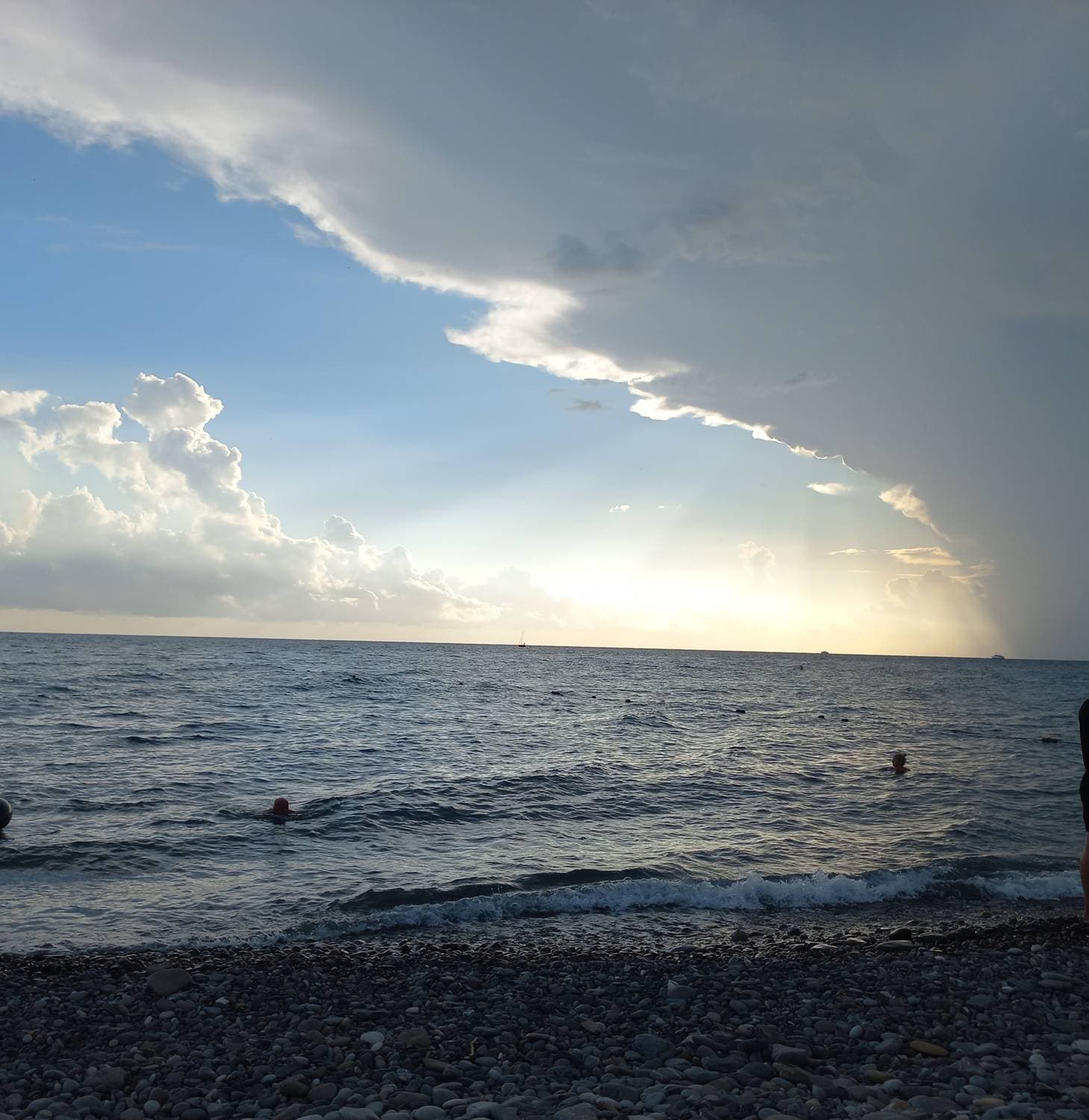 Чёрное 🌊