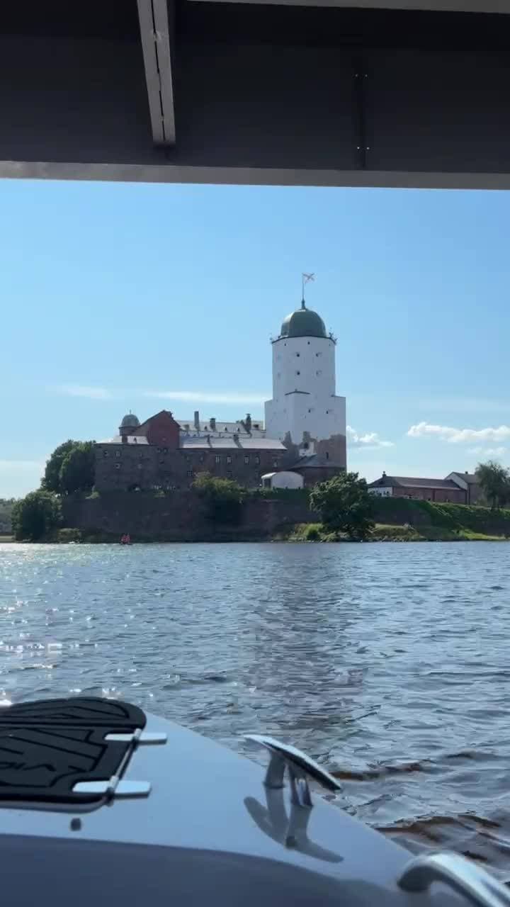 Выборг с воды прекрасен