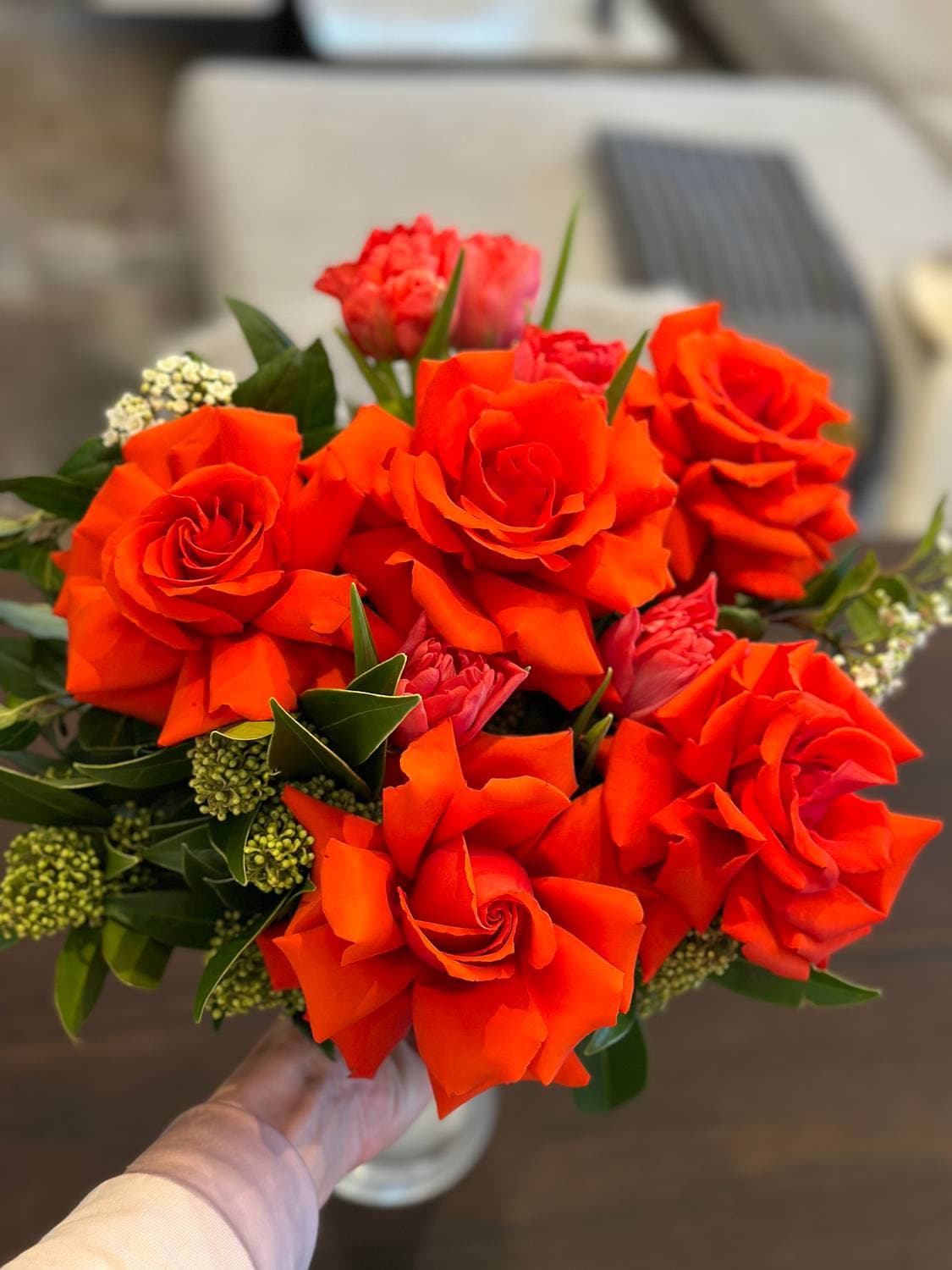 Маленький семейный праздник❤️💐 
И прекрасный повод для внимания 🥰
Благодарю мой любимый за все🙏🏼💗