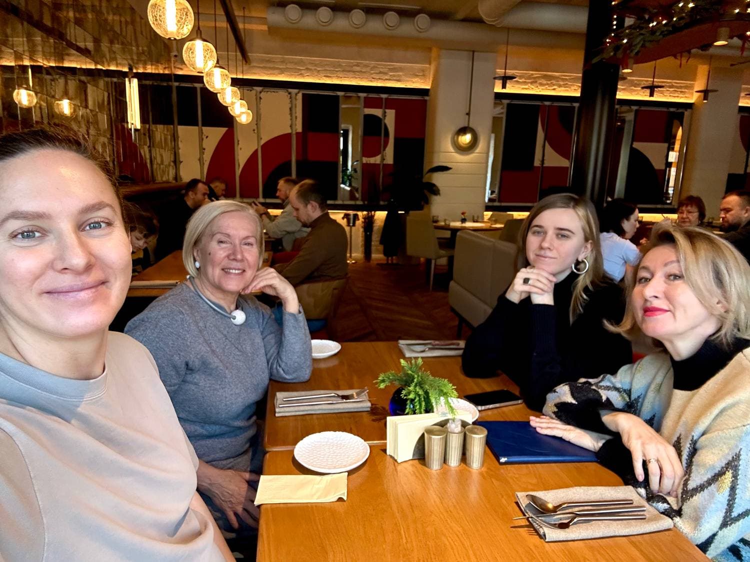 Завтрак с моими девочками🥰❤️