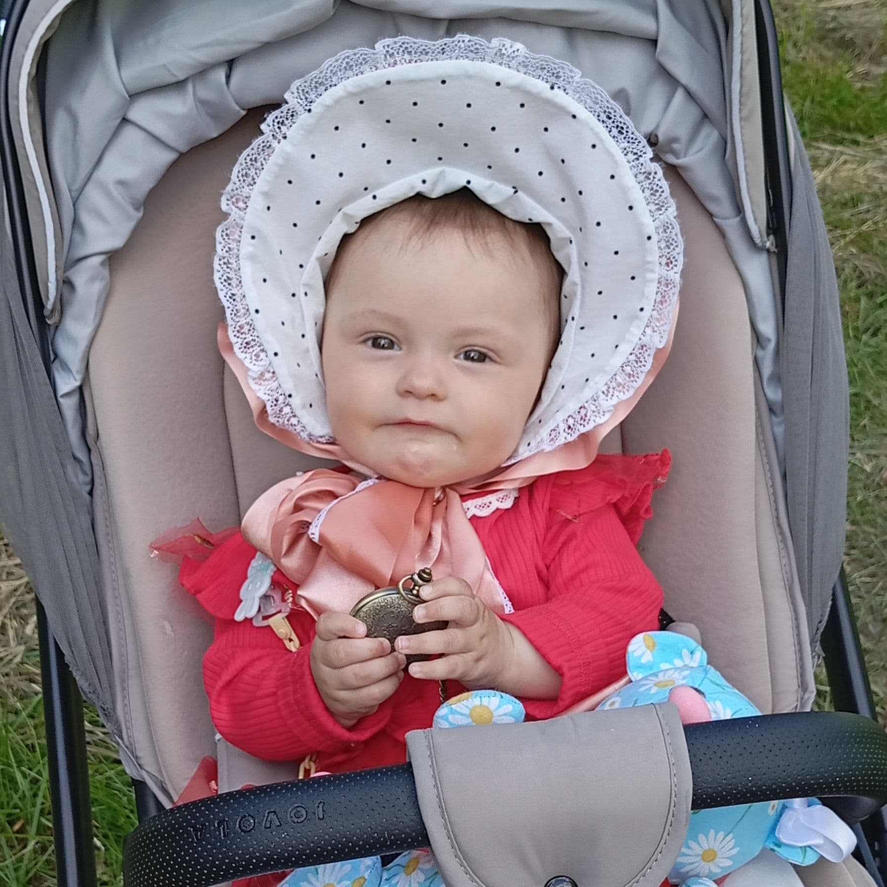 ✨сегодня гуляли по парку Ганибалов😇, мама для Елизаветы сшила кокошник, маленькая барышня❤‍🔥