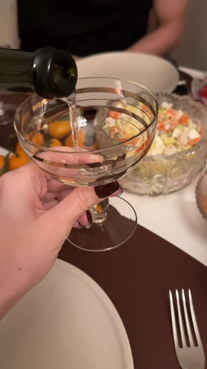 🥂