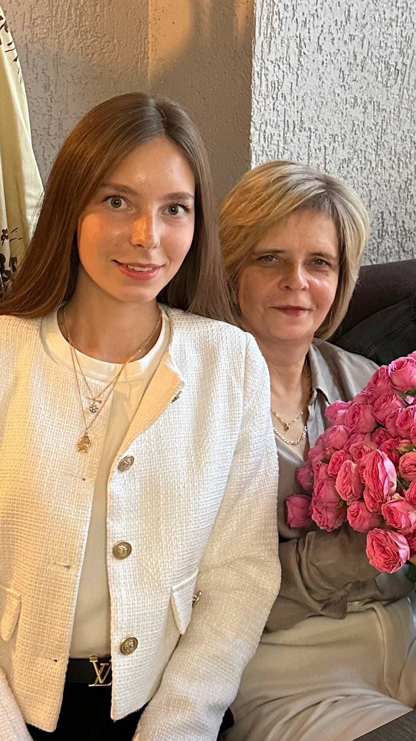 У мамы на ДР 🌸