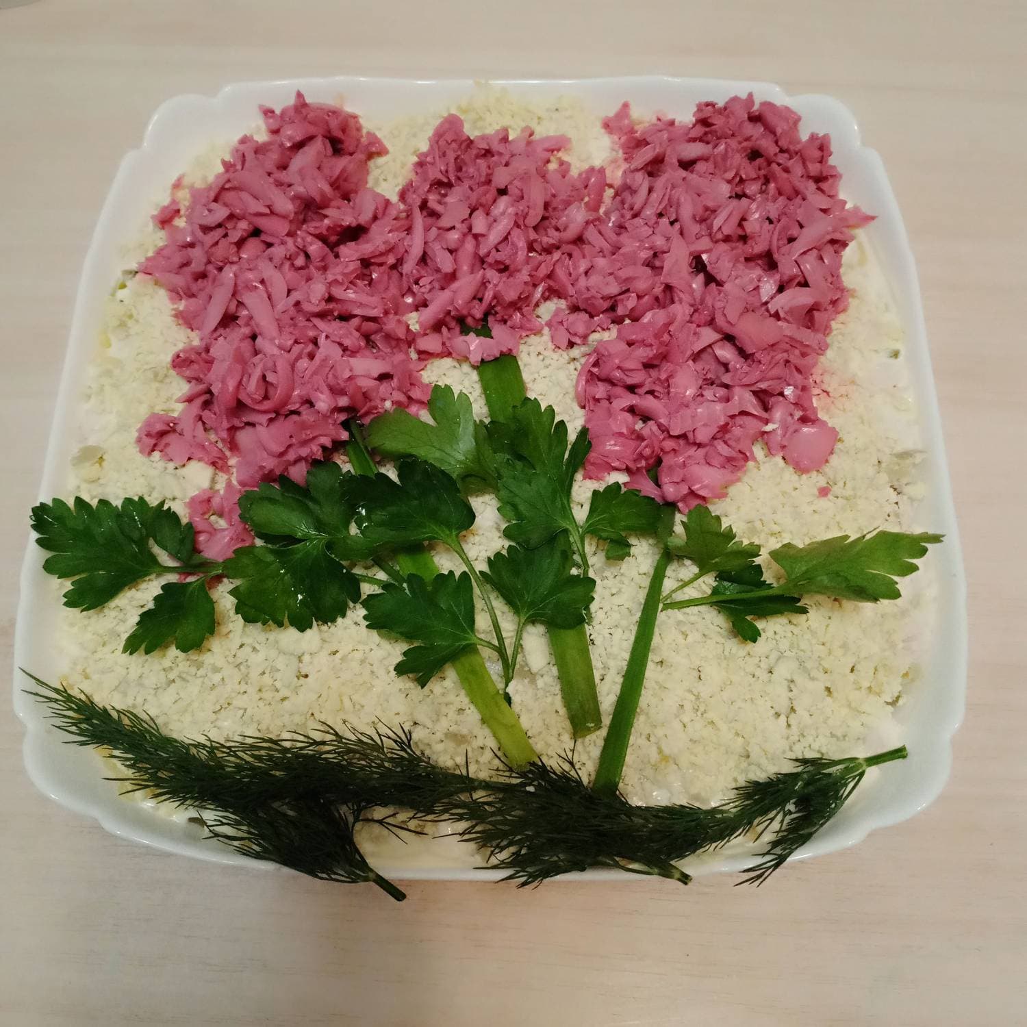 Салат в кулинарном исполнении мужа☺️