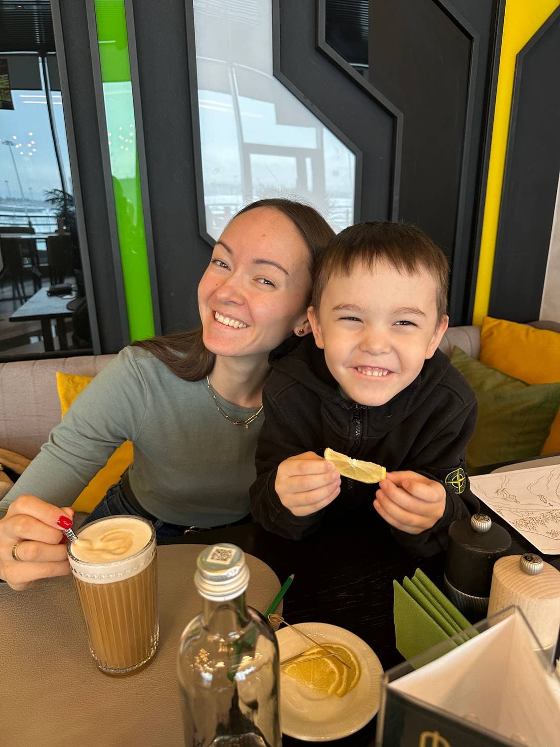 Пробуем лимон на обед! 😂