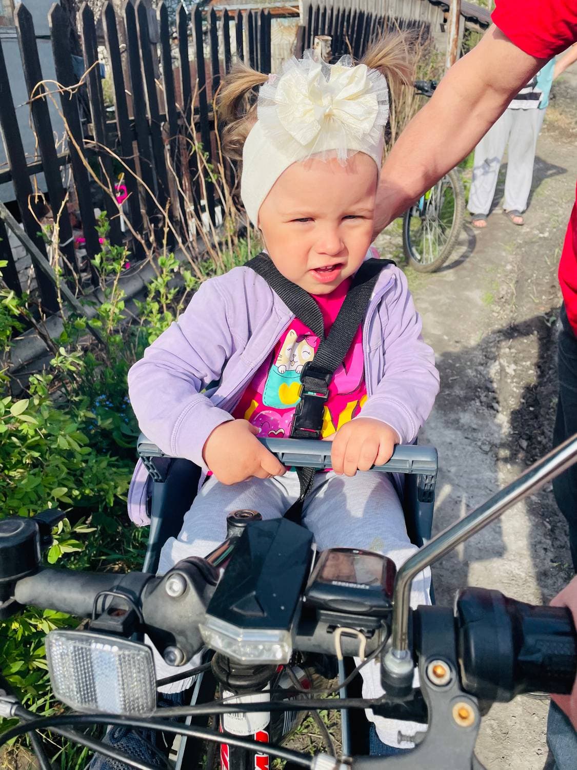 🥳🥳🥳🥳🥳
Вот так быстро пролетело 2 года 😨
Алиса выросла, не устаю ей удивляться 💖

Погоди, не спеши… Ты успеешь стать взрослой, дай нам с папой насладиться этим мгновением…