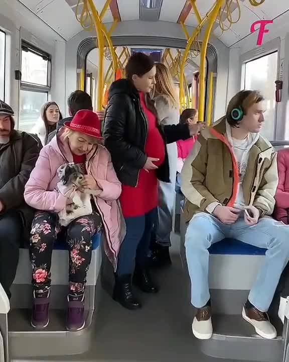 😀