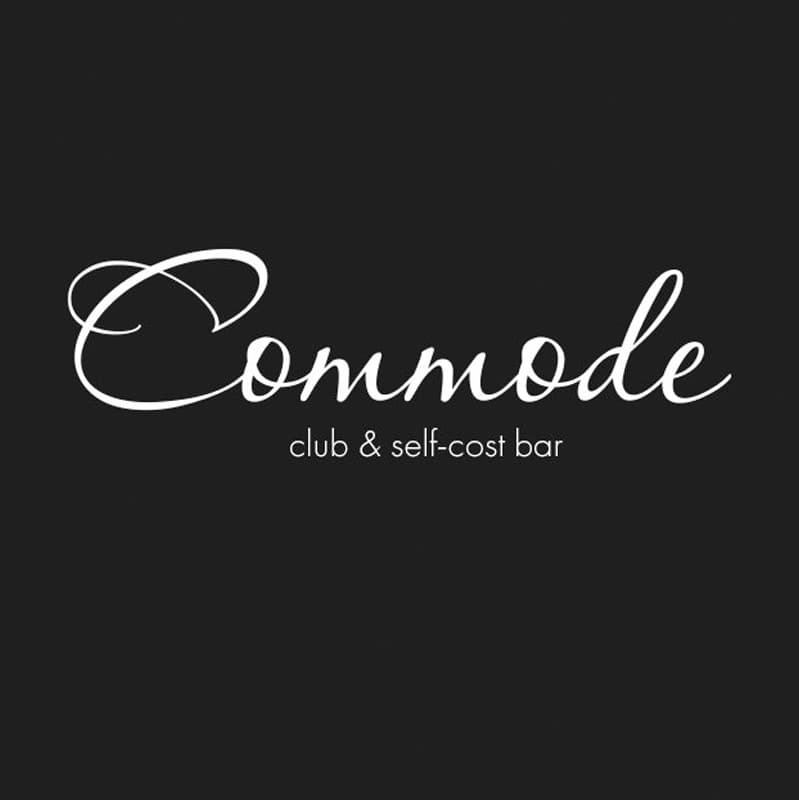 Commode