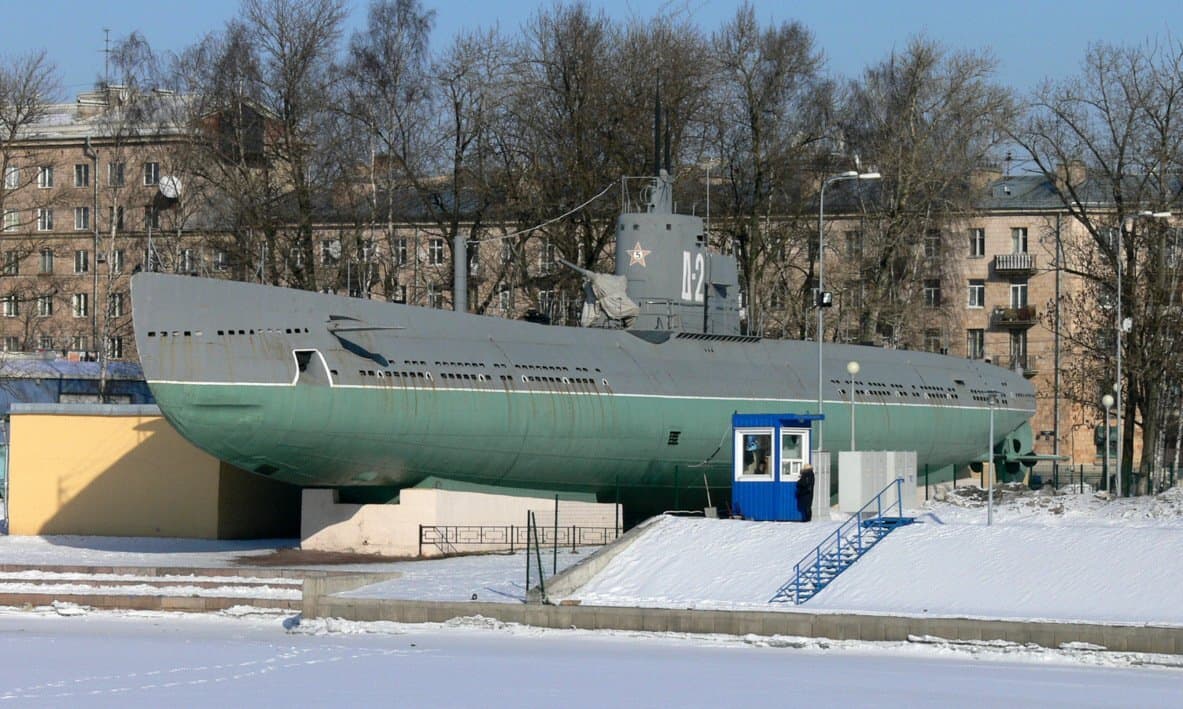 Мемориальный комплекс «Подводная лодка Д-2 «Народо
