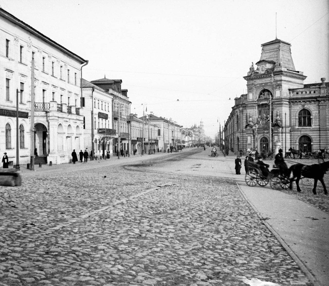 Экскурсия «Вокруг Гостиного Двора. Реально И Виртуально»