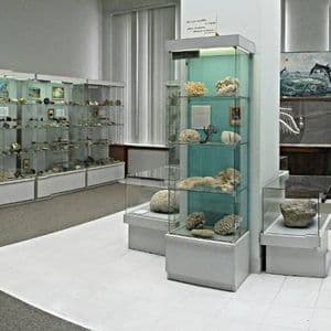 Постоянная Экспозиция Геологического Музея Имени Вернадского «Исторические Коллекции Конца Xviii – Начала Xx Веков»