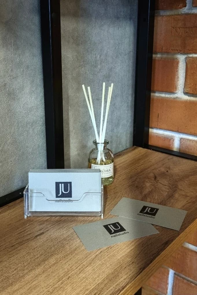JU nailstudio
