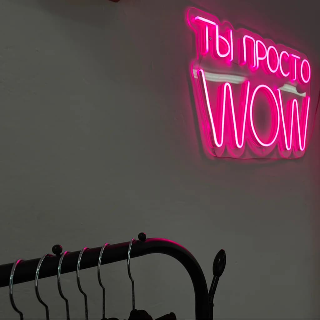 BEAUTY BAR