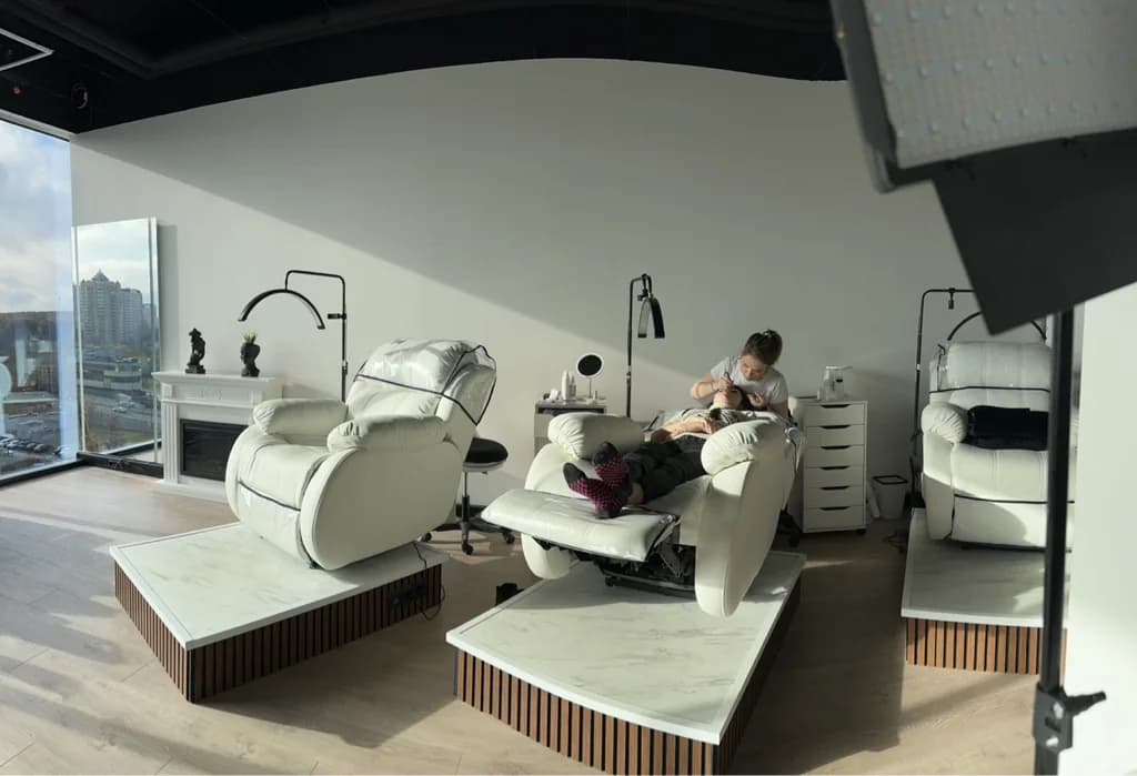 Kristina Li beauty studio