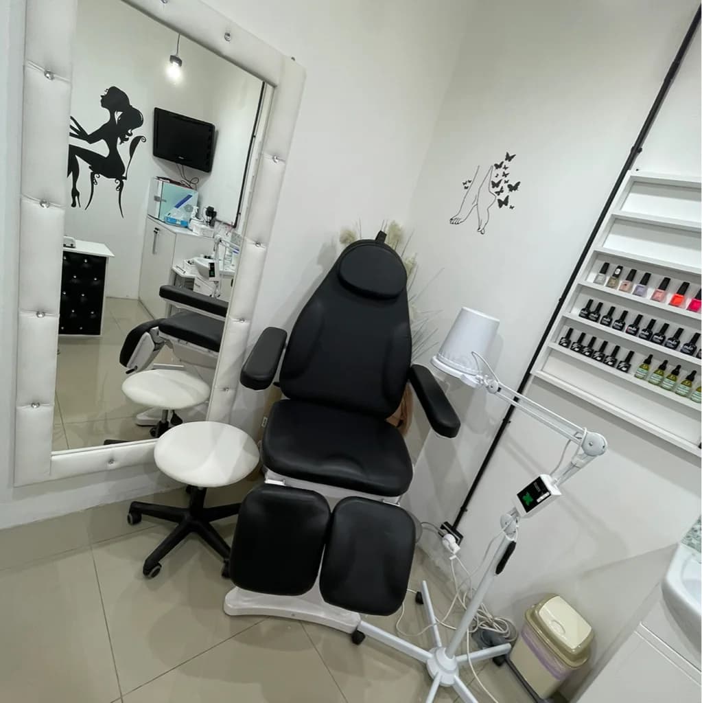 Beauty room
