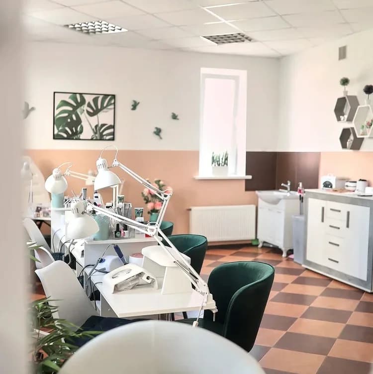 Студия красоты Ledi