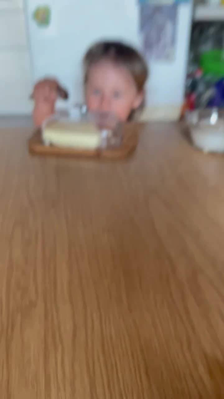 😂 мАсло 😄
Это любовь