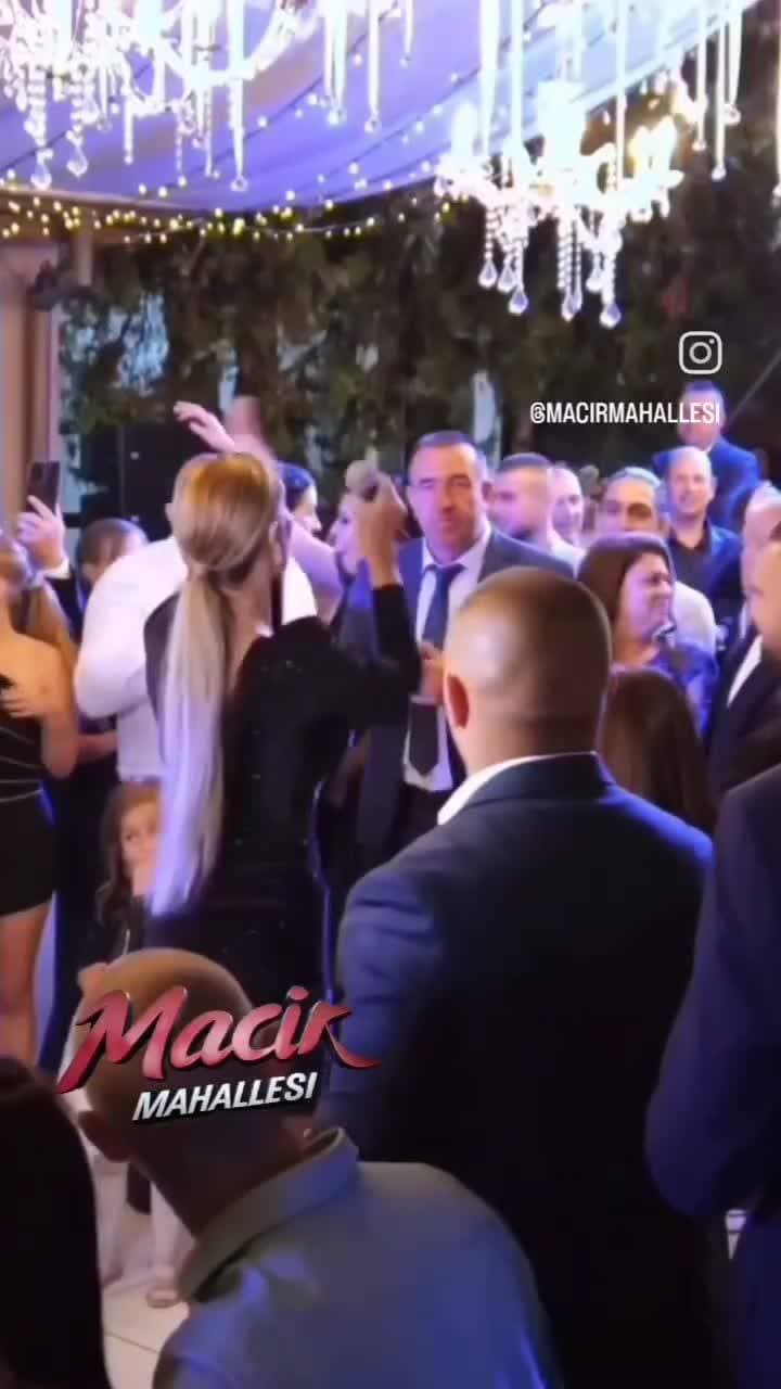 как шикарно станцевал))....