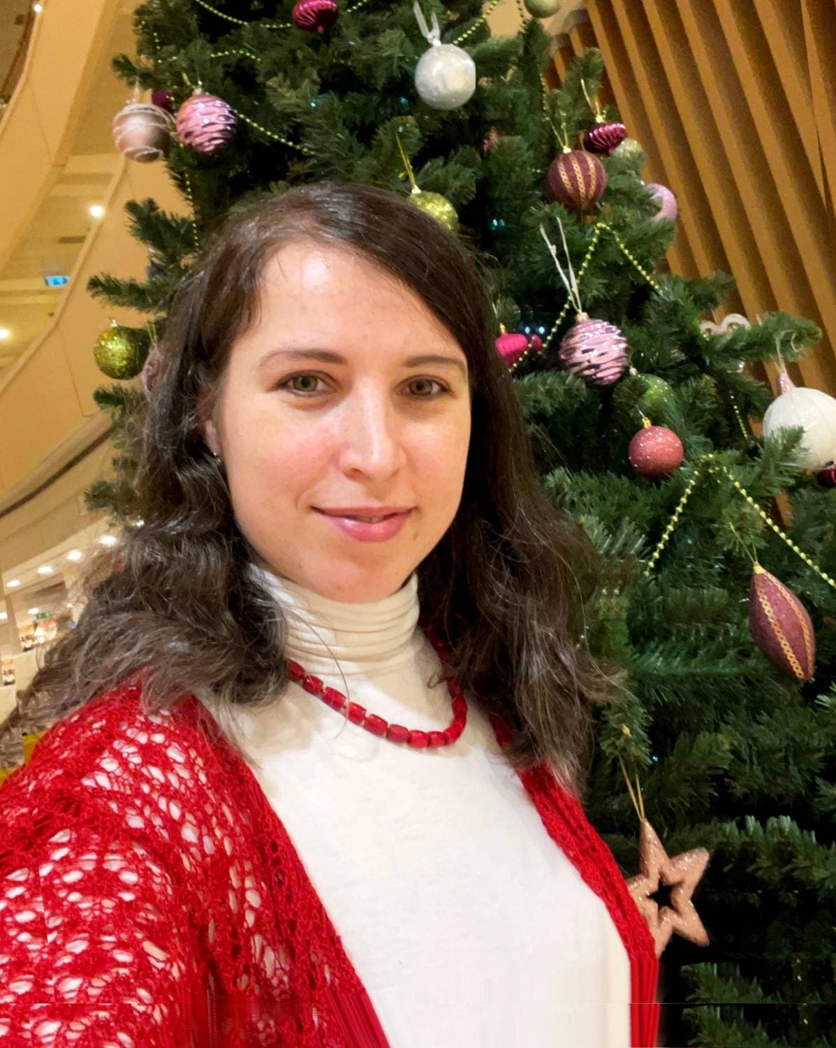 🎄🎄🎄🎄🎄🎄🎄🎄🎄🎄🎄
П_усть здоровье лишь крепчает!
Р_абота радует всегда отдачей!
И_каждый день улыбку дарит!
Ш_агает рядом пусть удача!
Е_динства целей и возможностей
Л_ояльности начальства, ну и повышений должности!
Г_рядущий год пусть принесёт
О_громные успехи и медали!
Д_оход пусть быстро возрастёт!
З_абота близких согревает!
М_ечты пусть исполняются!
Е_диномышленников круг лишь расширяется!
И_ Новый год хорошими событьями наполняется!
🎄🎄🎄🎄🎄🎄🎄🎄🎄🎄🎄
#стихи #поздравление #поздравления #акростих #новыйгод #годзмеи #сновымгодом #необычно