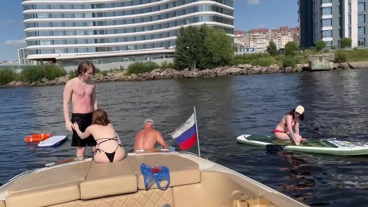 🇷🇺
