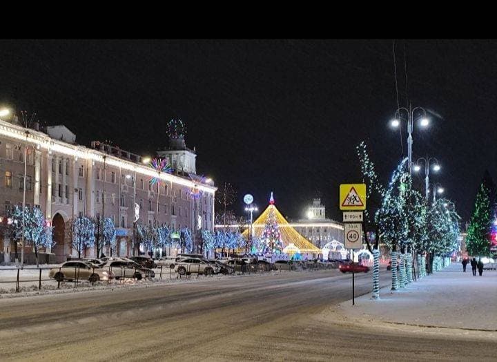Нарядная площадь 🎄