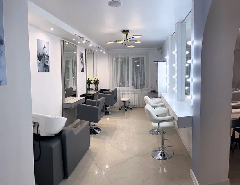 Salon LUX