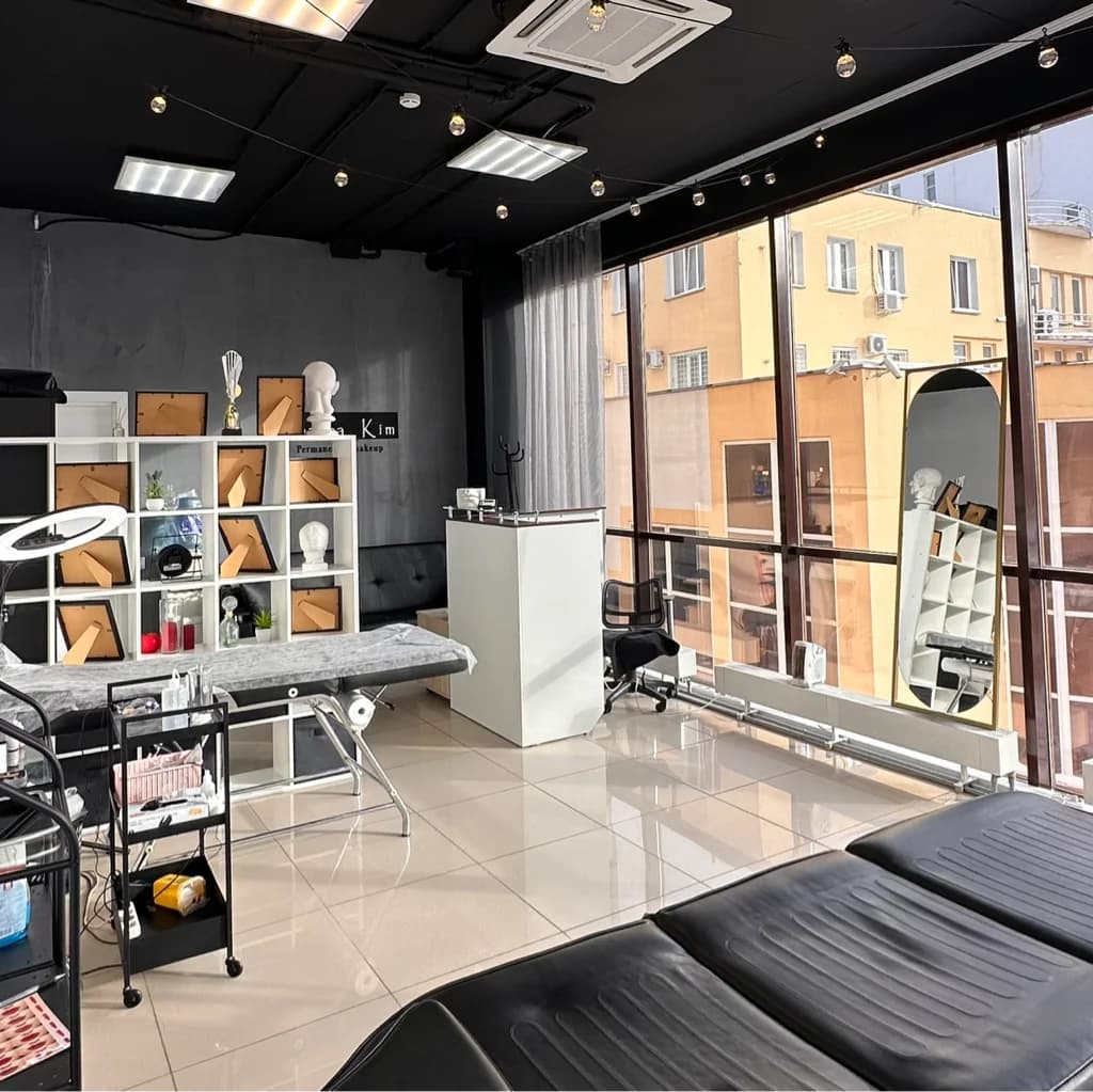 Zhanna Kim Permanent makeup studio