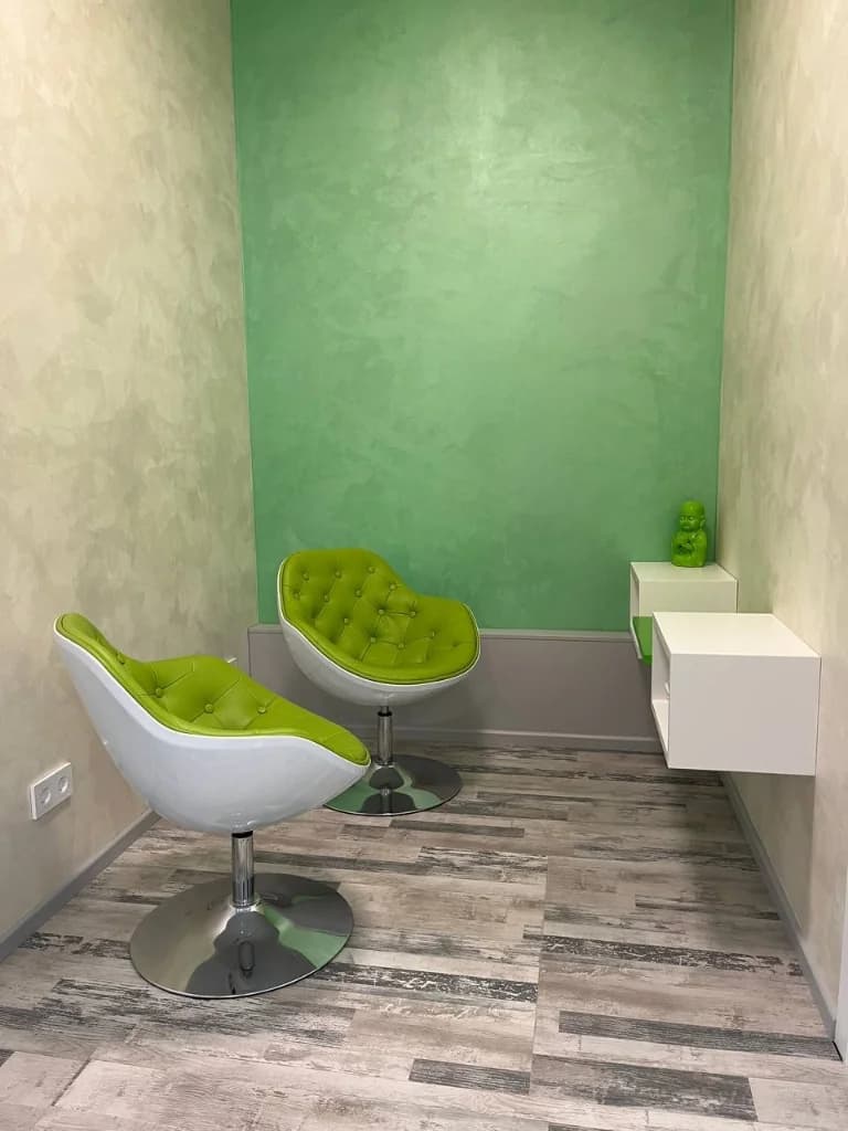 Lisa's Beauty Institut
салон красоты