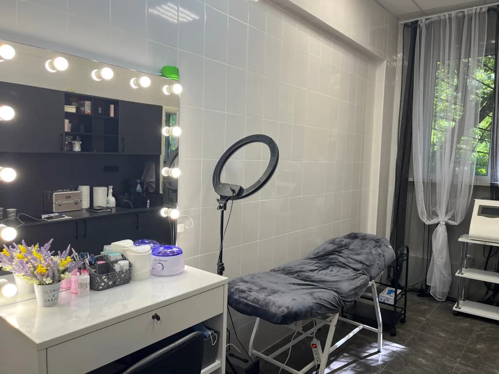 Beauty world studio