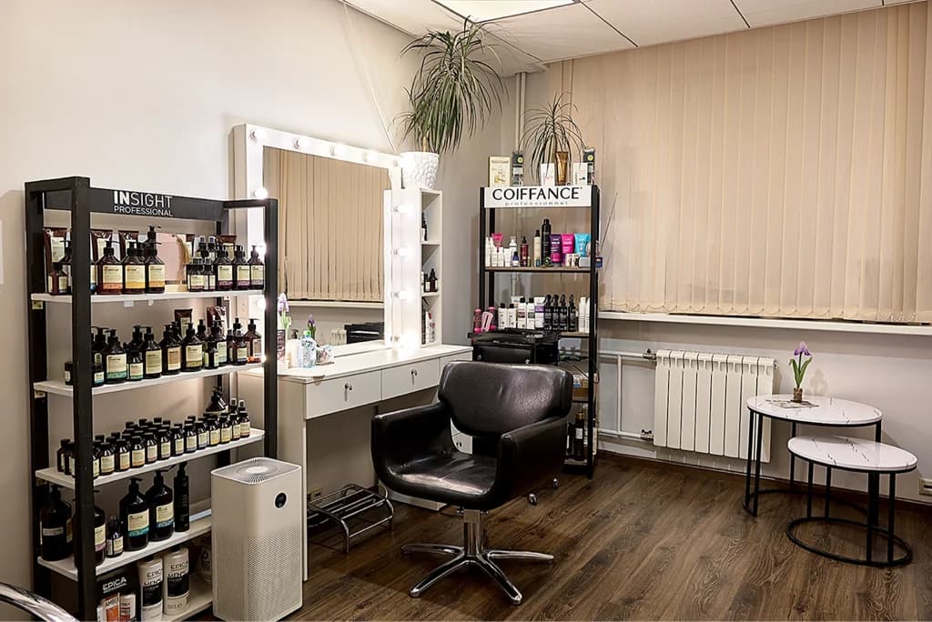 Juli Hair Studio