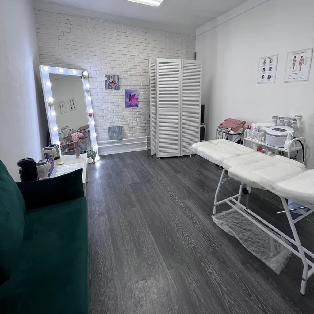 Laser Up Studio