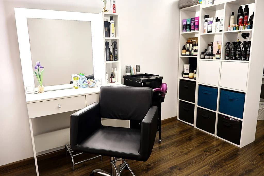 Juli Hair Studio
