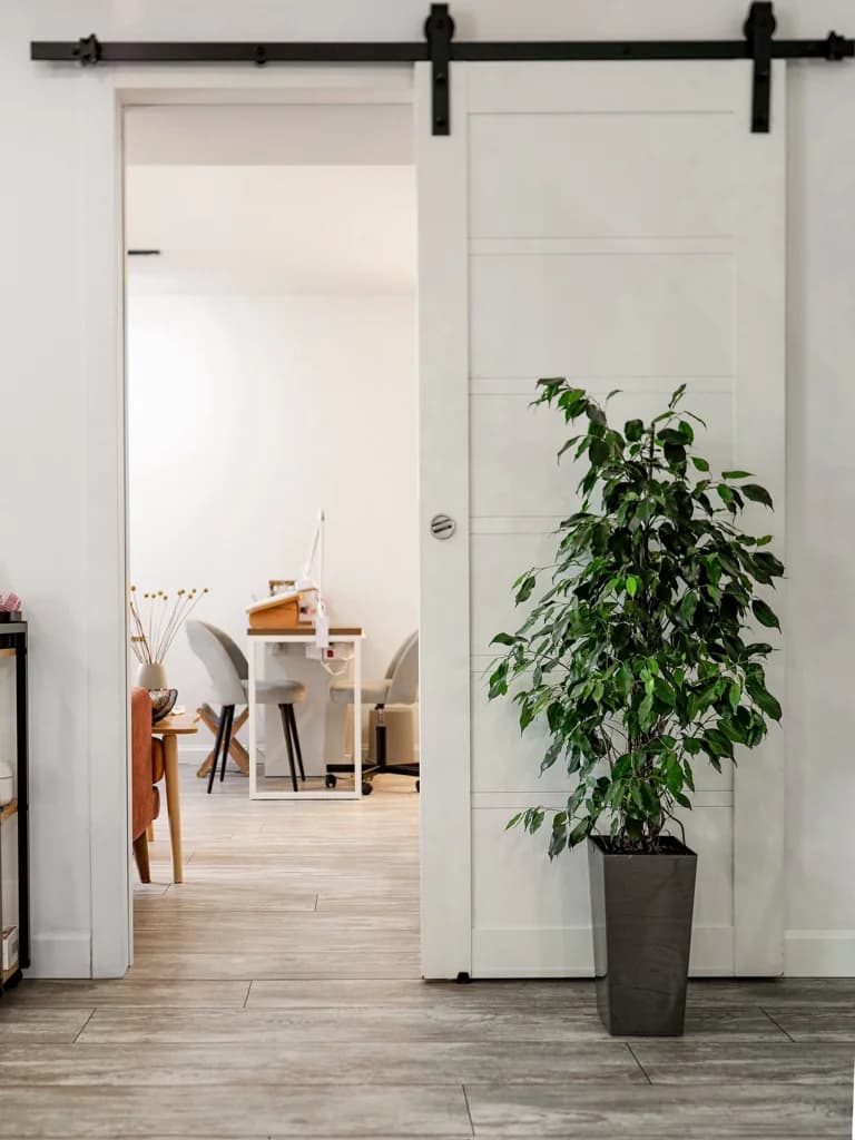IAKOVLEVA BEAUTY STUDIO
