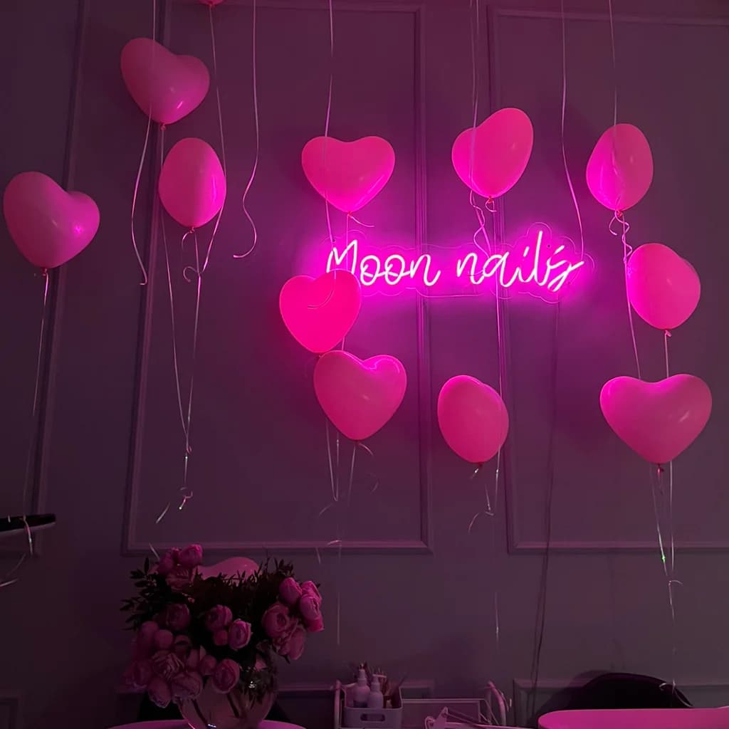 MoonNails12