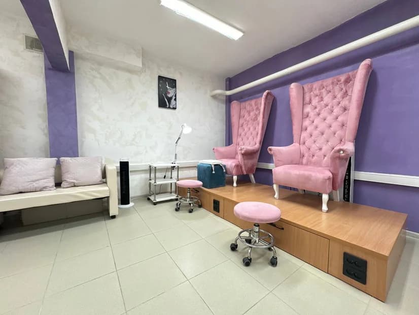 Nails by Bema