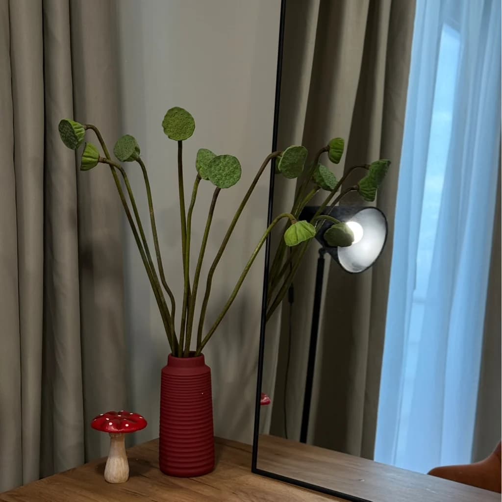 LEs
