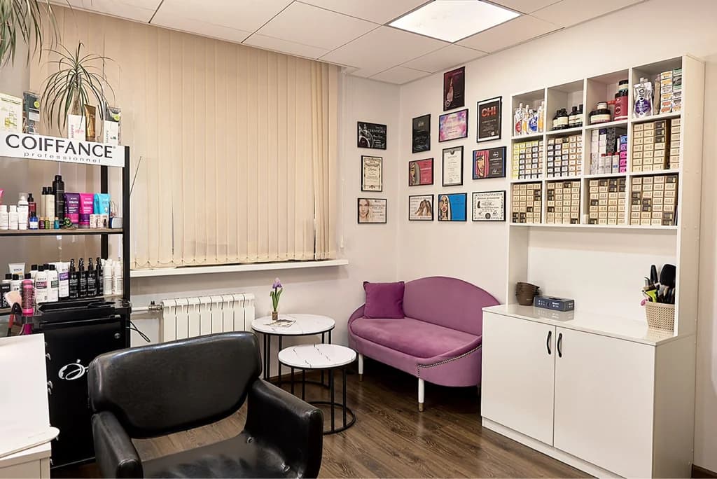 Juli Hair Studio