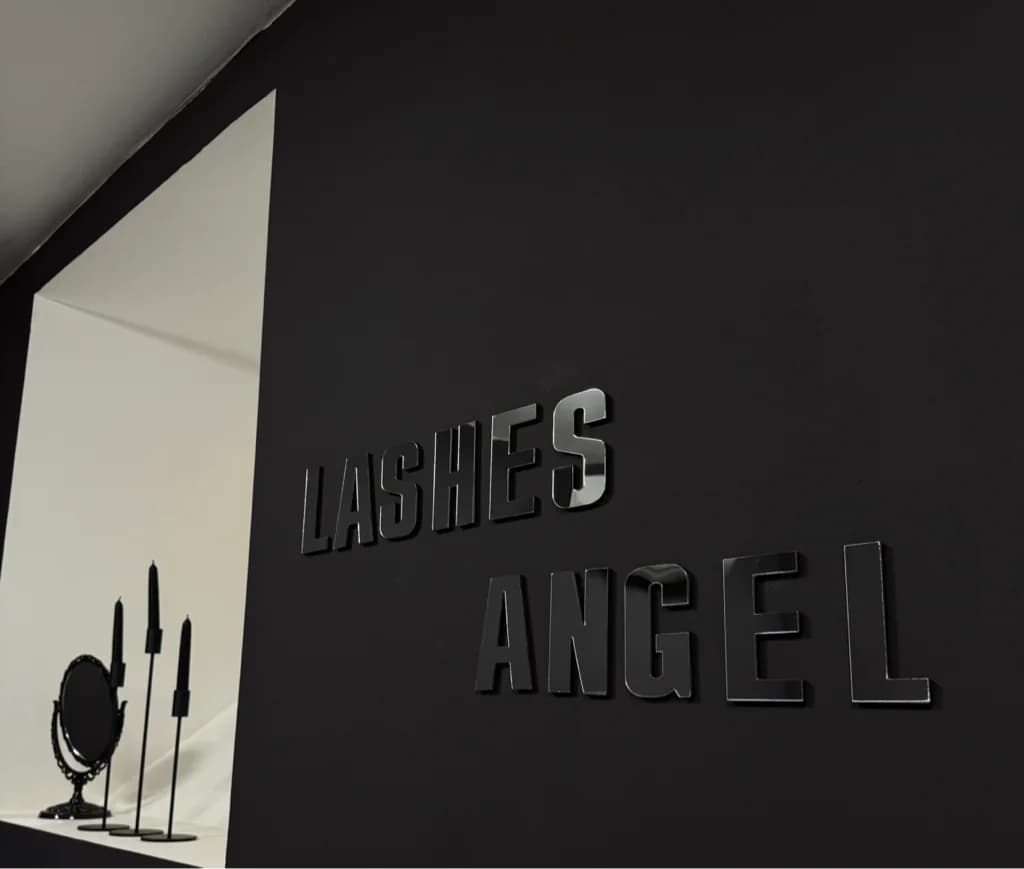 Lashes Angel
