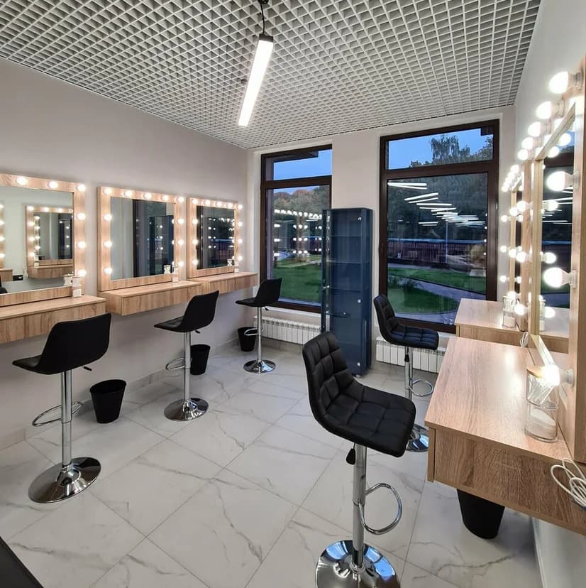 Makeup megapolis